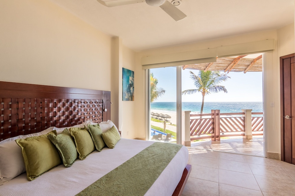 Vivo Resorts