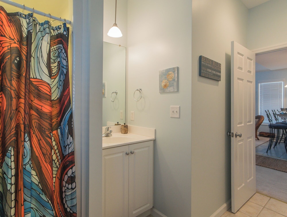 Clamalot by Topsail Realty