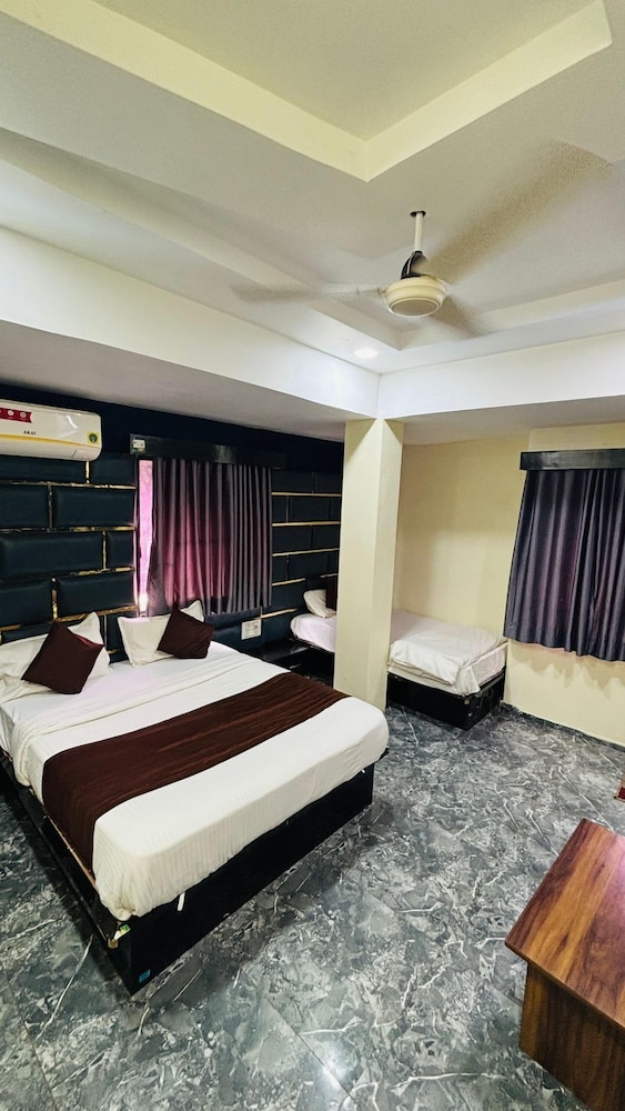 Hotel kings villa