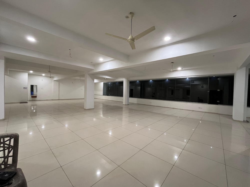 Hotel Tilak
