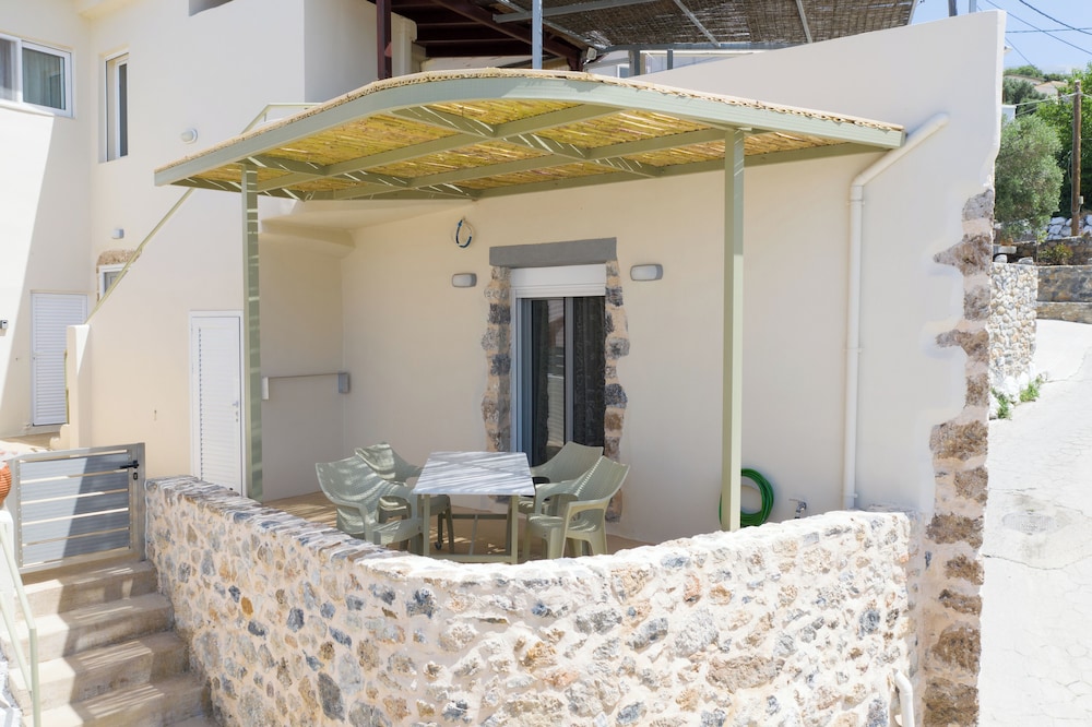 Sellia Stone House - your summer retreat