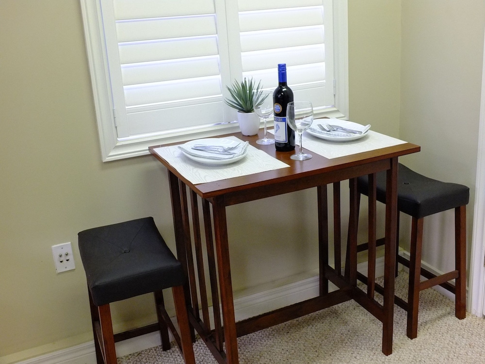 Bluewaters Retreat Bachelor Unit