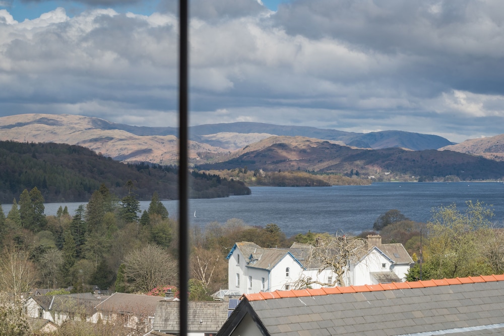 Blenheim Lodge
