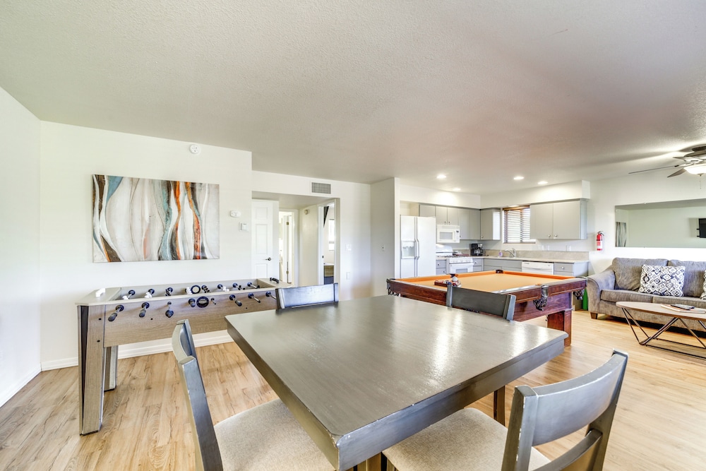 Castle Rock Views: Sedona Retreat w/ Hot Tub!