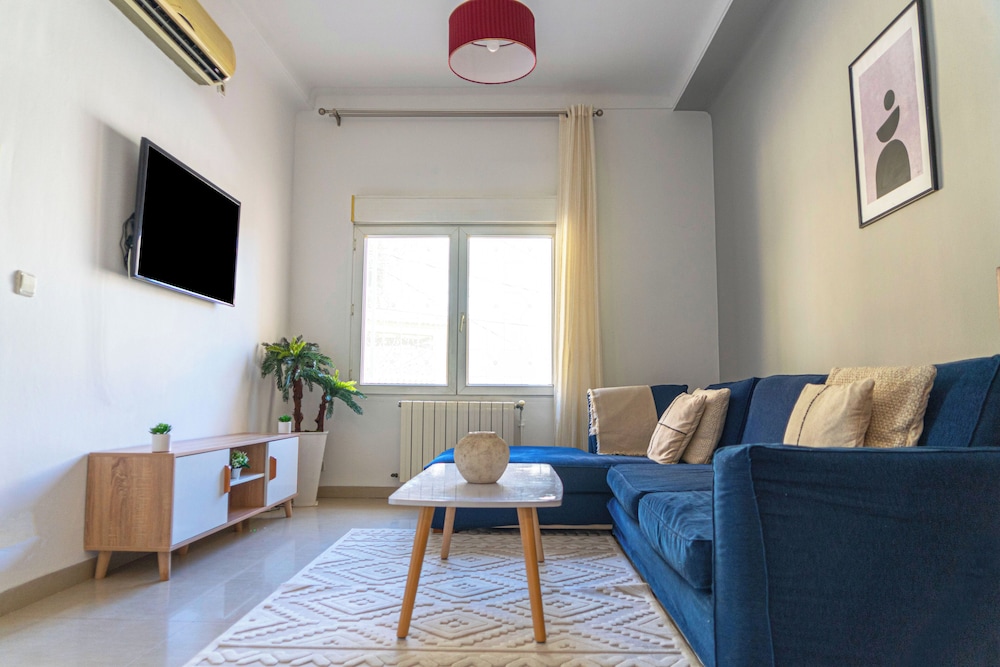 Charmant Appartement au Cœur d'Hydra