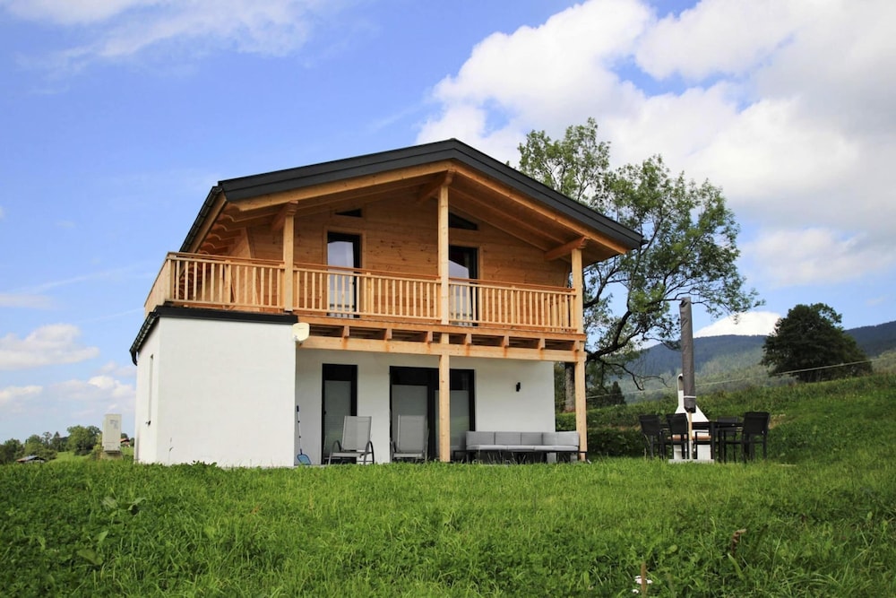 Chalet Gamsknogel mit Privatem Pool und Whirlpool
