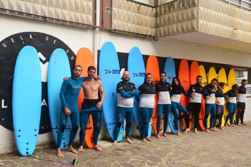 La Wave Surf House
