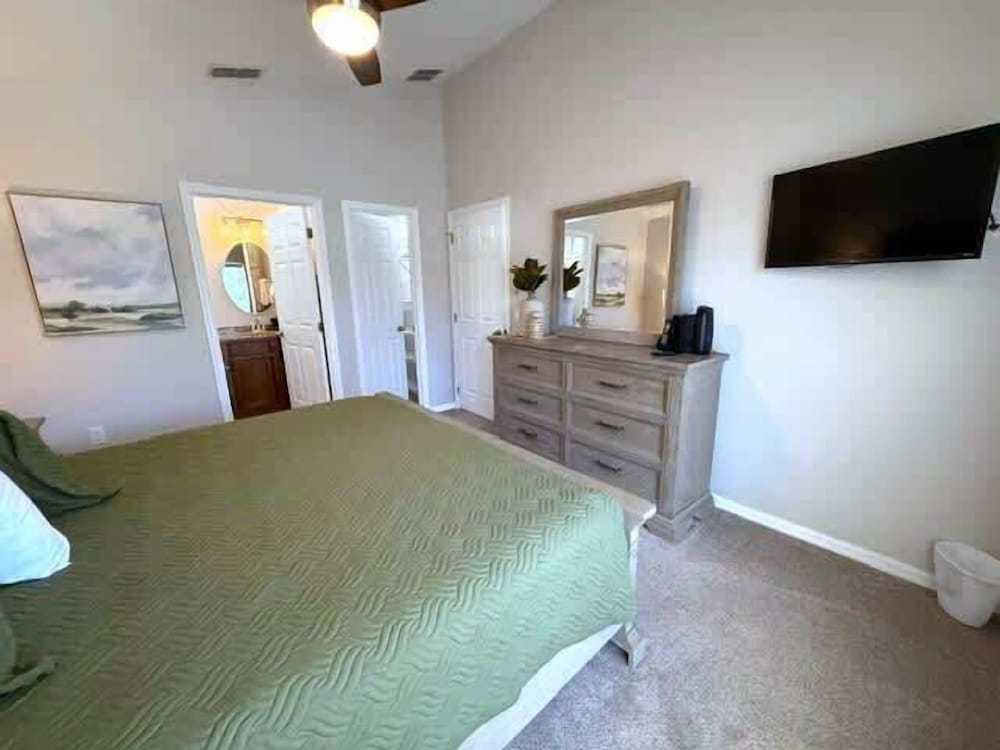 South Facing Updated Southern Dunes Villa