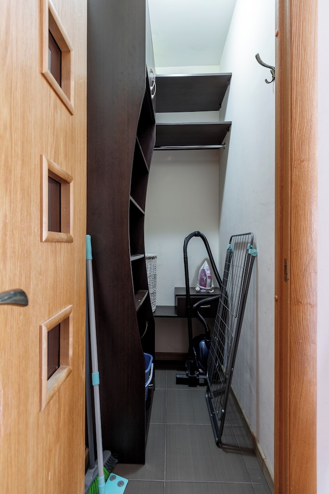 Comfortable Apartments near the metro.
