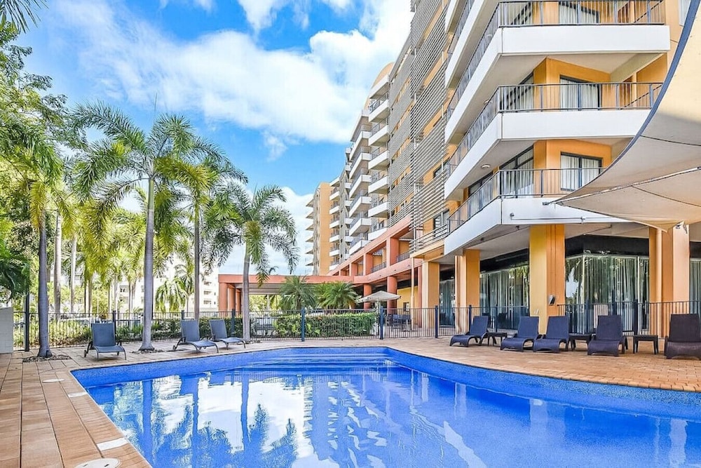 ZEN88 ESPLANADE - 3BR Luxury Suite Apt