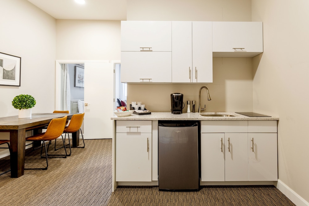 Parc Avenue Lofts