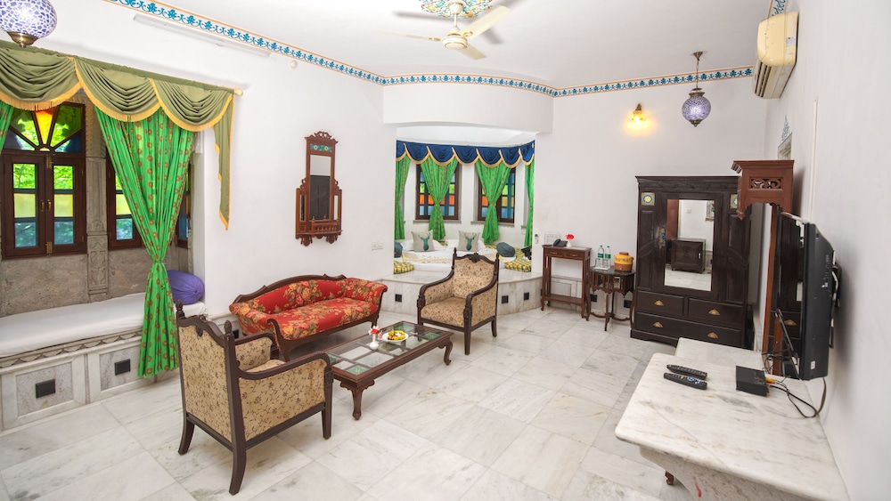 Ranakpur Safari Resort view 4
