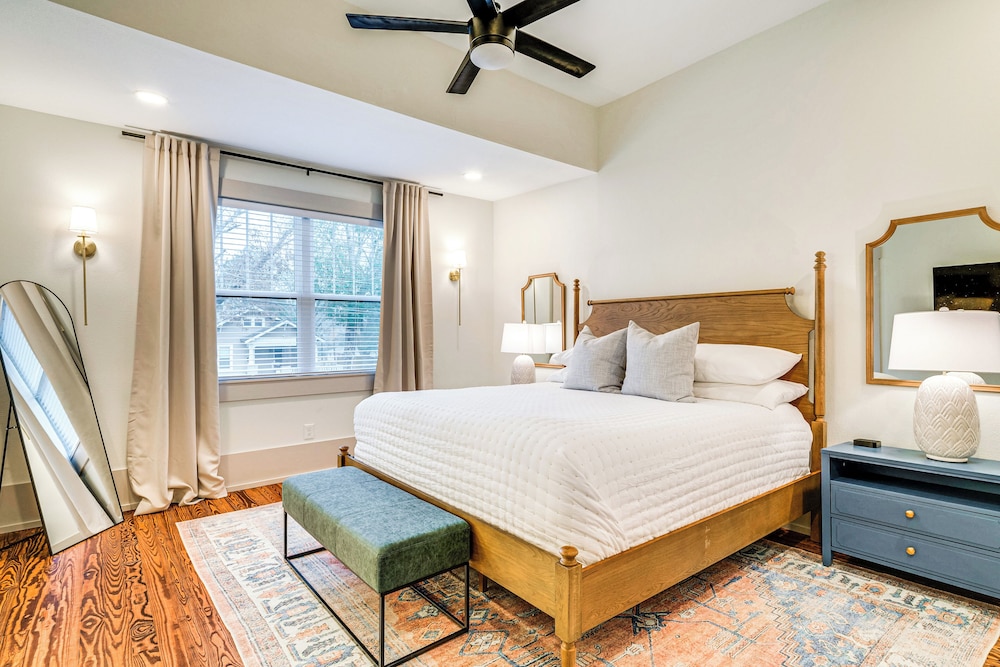 1/2 Mi to Downtown Shops: Brenham Home w/ Fire Pit
