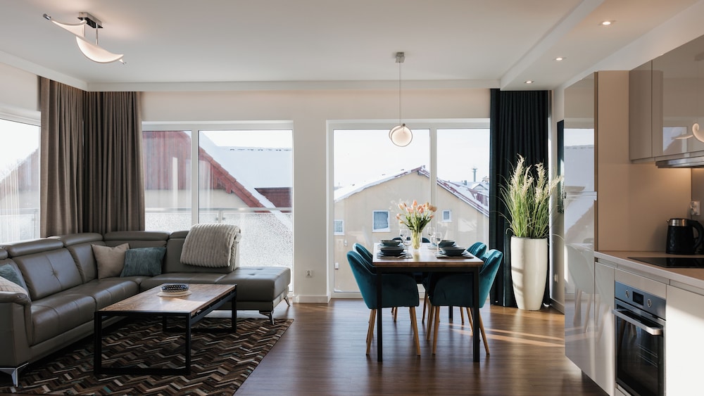 Apartamenty Sun & Snow Król Plaza