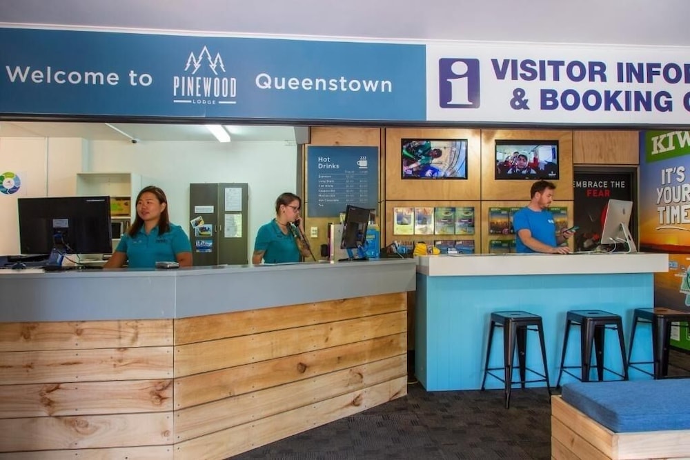 Pinewood Queenstown - Image 2