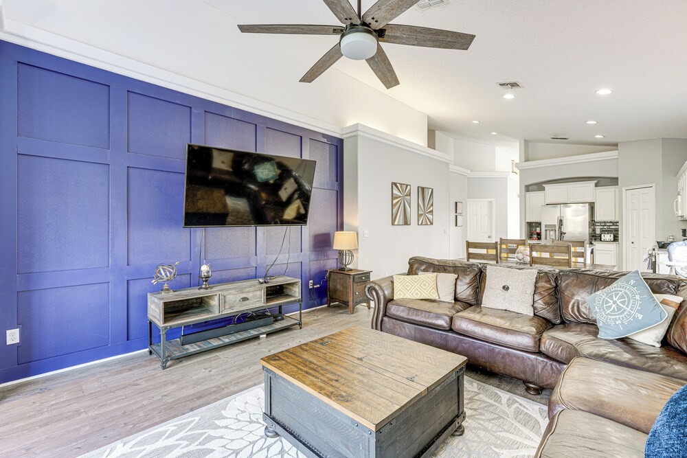 15 Mi to Wdw: House in Clermont Resort Community!