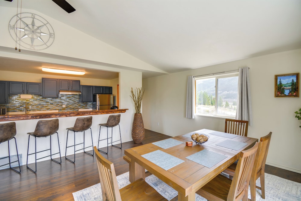 Hike, Fish, Ski & Explore: Cabin Near Breckenridge