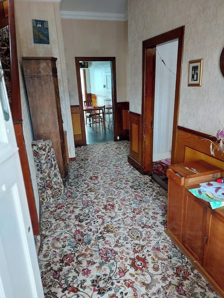 Spacious 4 Bedroom House in Limerick, photo 11