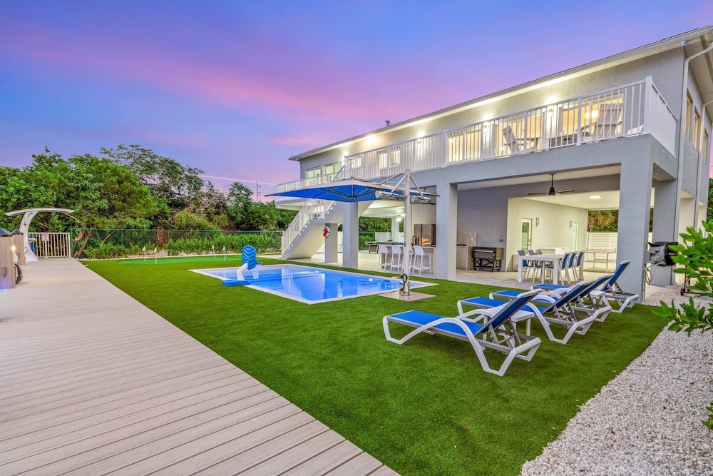 Saltwater Social Game Room Pool Dock Views