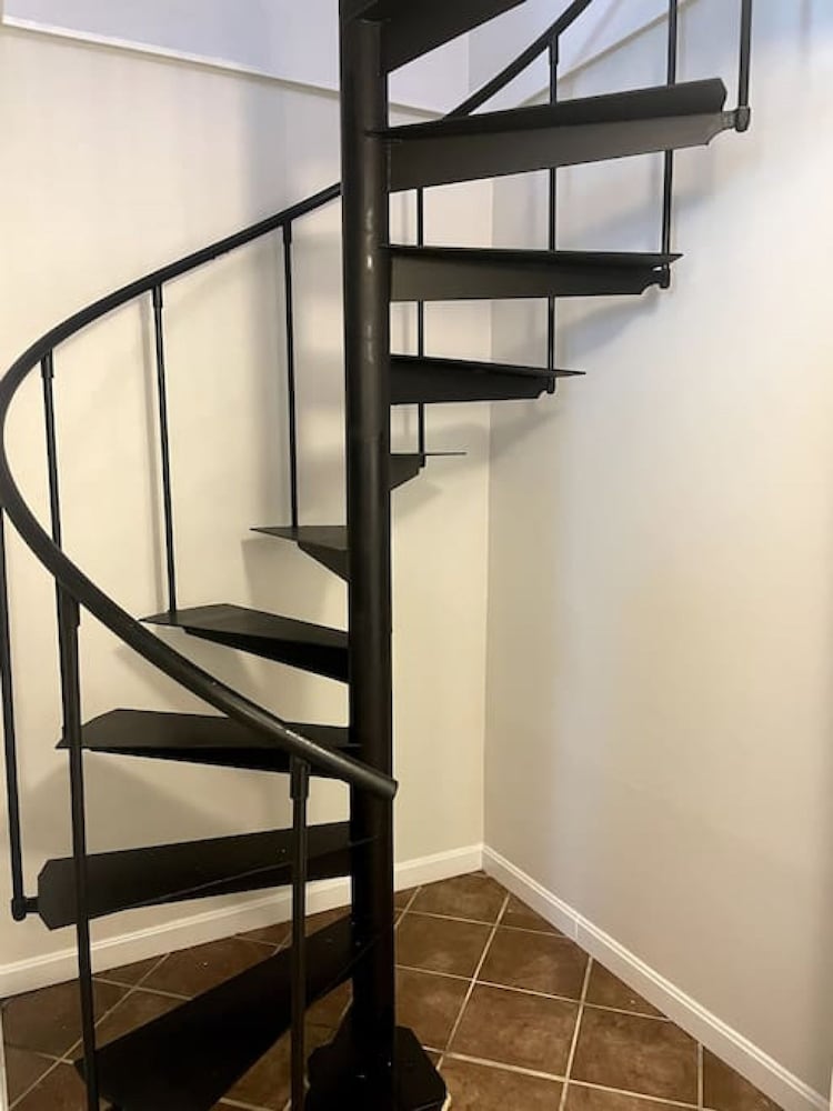 Lovely Two Bedroom Condo in South Boston