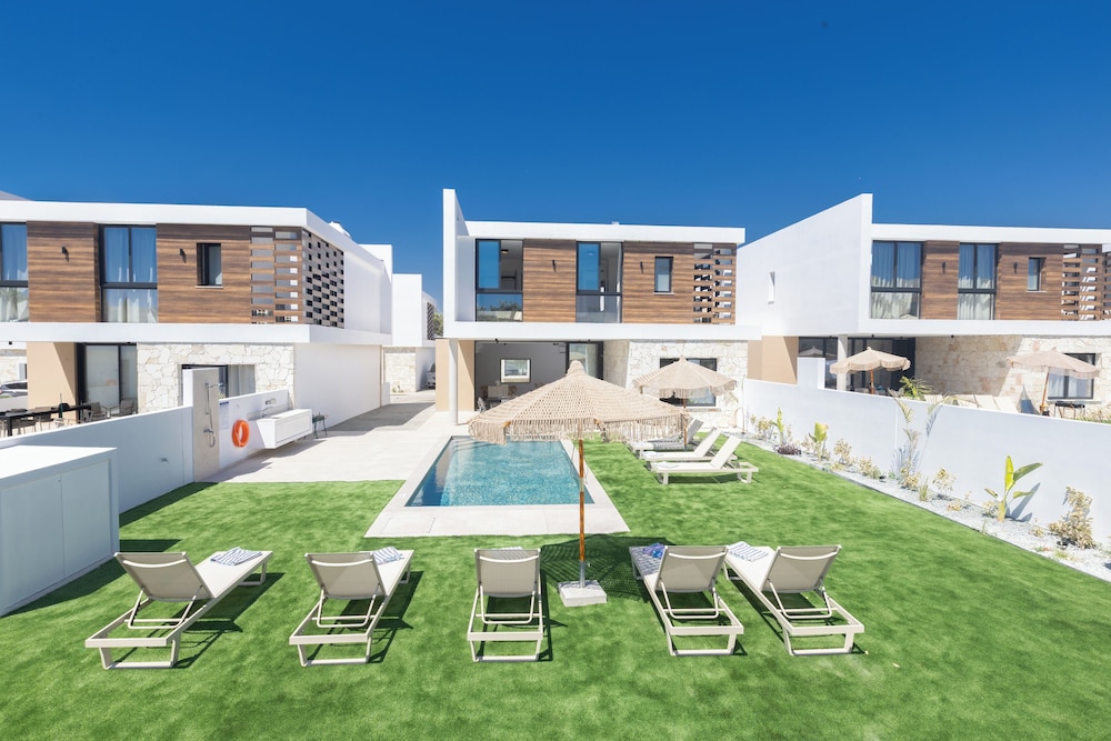Ayia Napa Orea Villa OR8