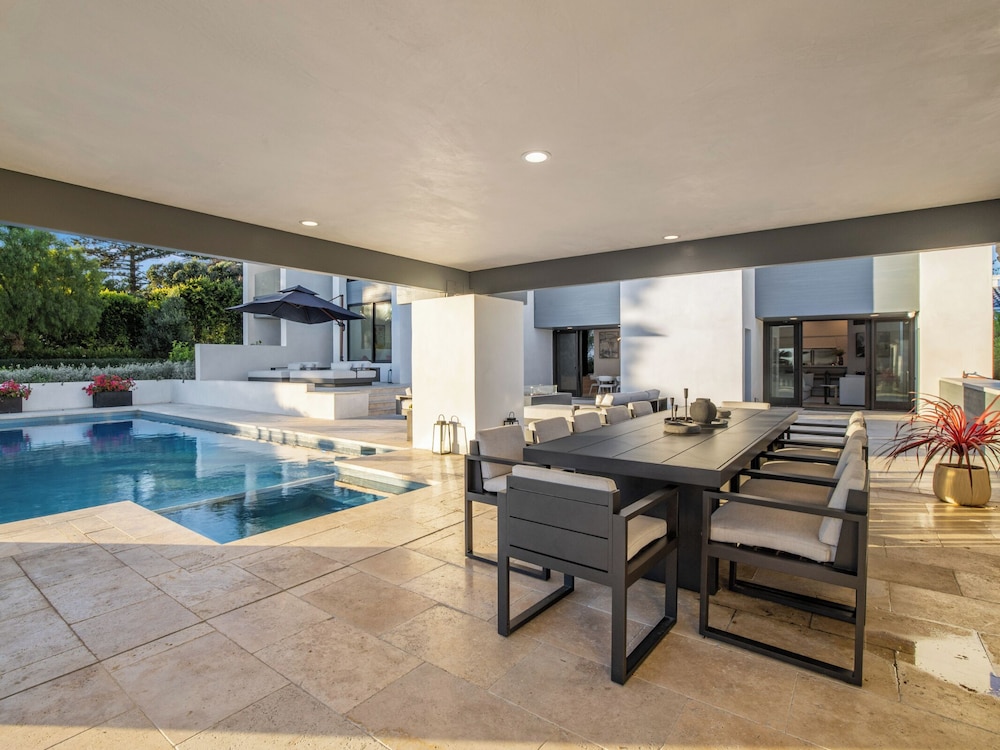 Morning View Malibu - Malibu Masterpiece in the Making w/ Views & Beach Access