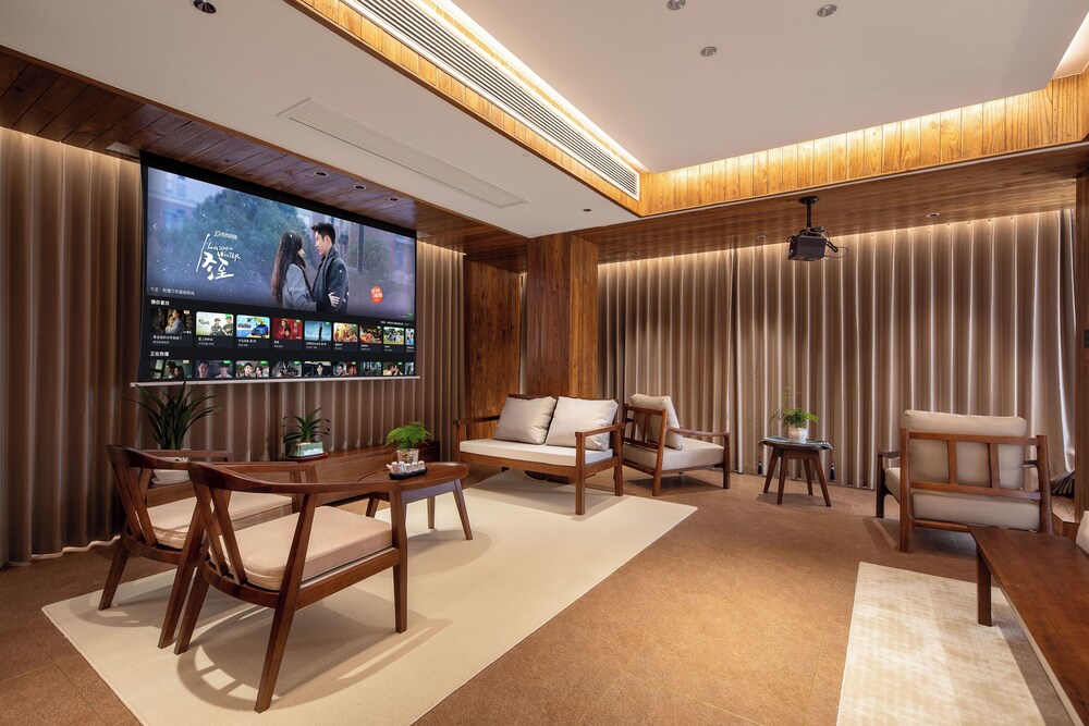 Zhangjiajie Valley Love Holiday Hotel