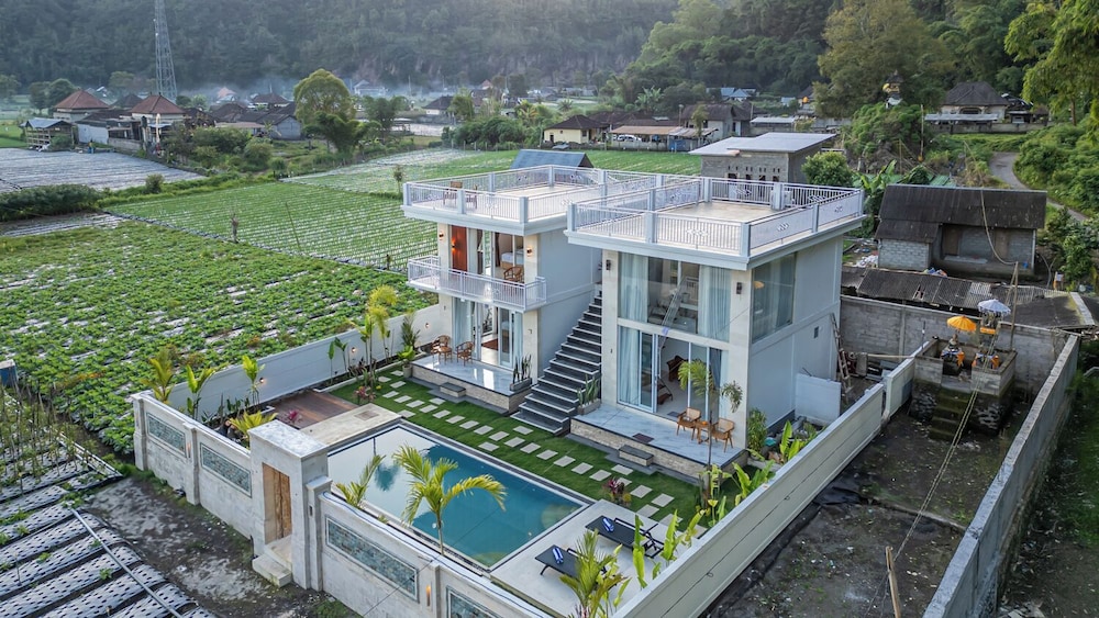 Hayana Villa