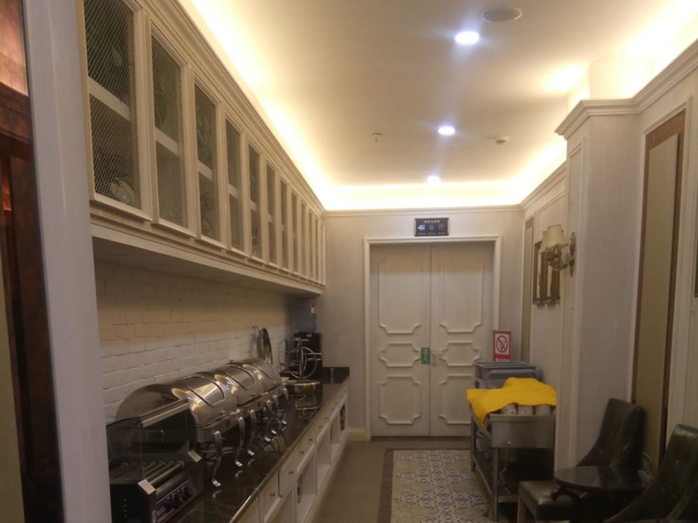 GreenTree Inn JiangSu YanCheng JianHu ShangGang Bus Station Freeway 204 Express Hotel - Property Image 32