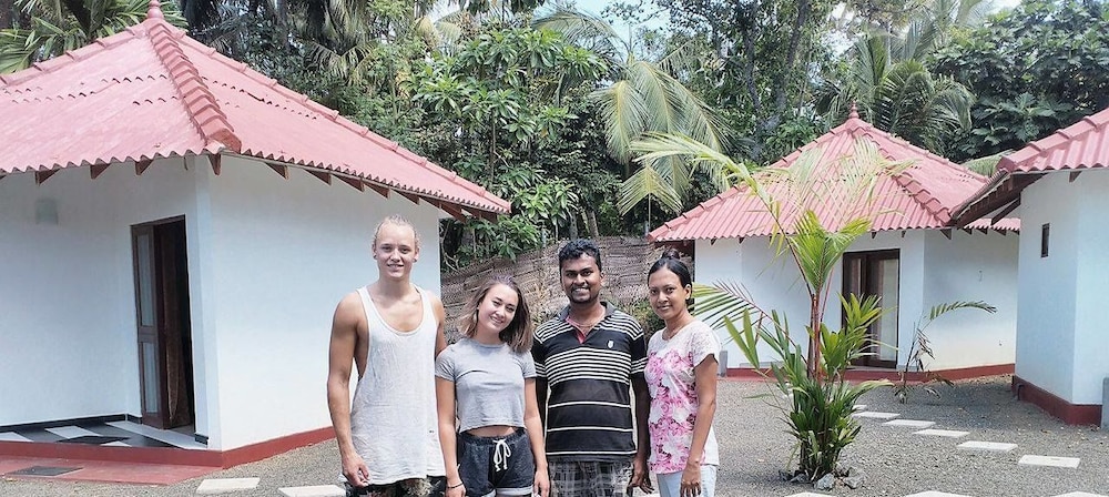 Lagoon Resort Goviyapana