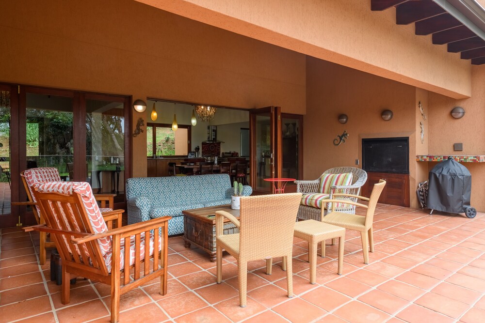 San Lameer Villa Rentals 5910