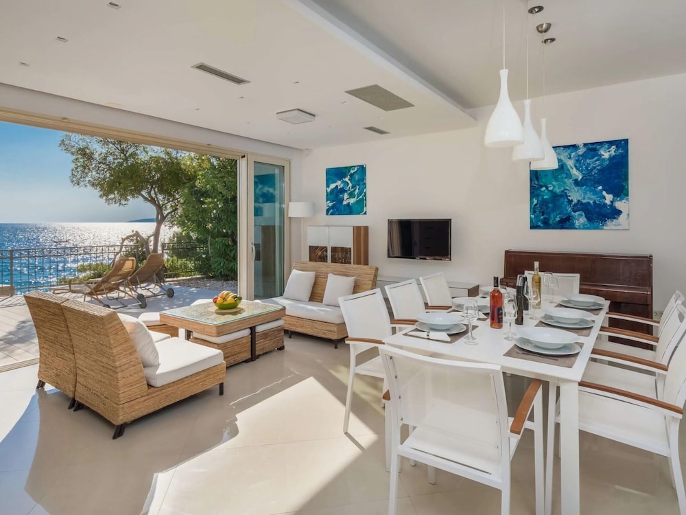 Nice Apartment in Gradac view 3