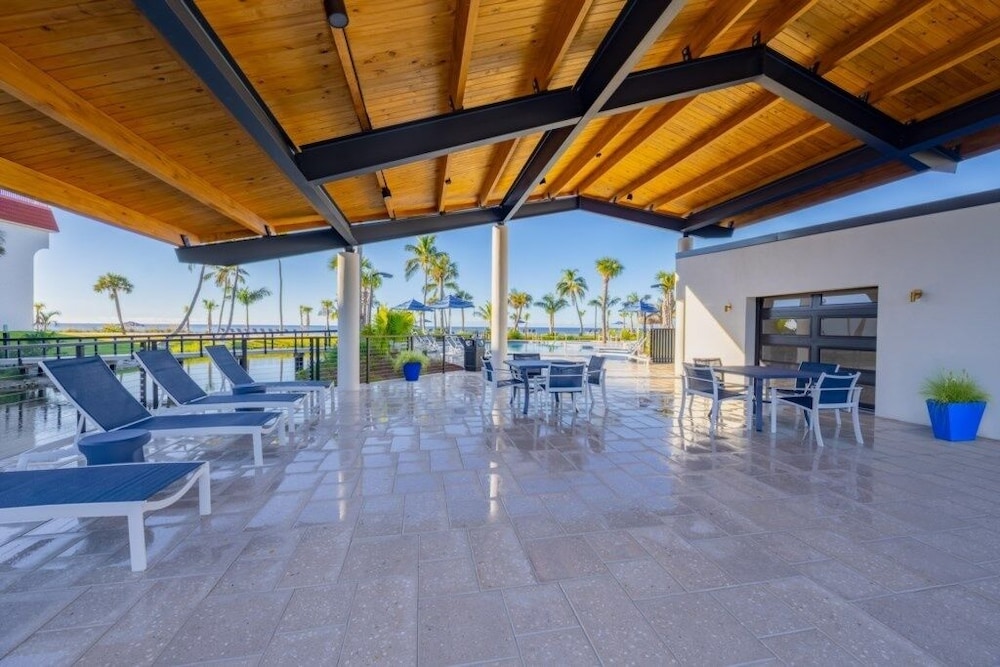 Pointe Santo B31 2 Bedroom Condo