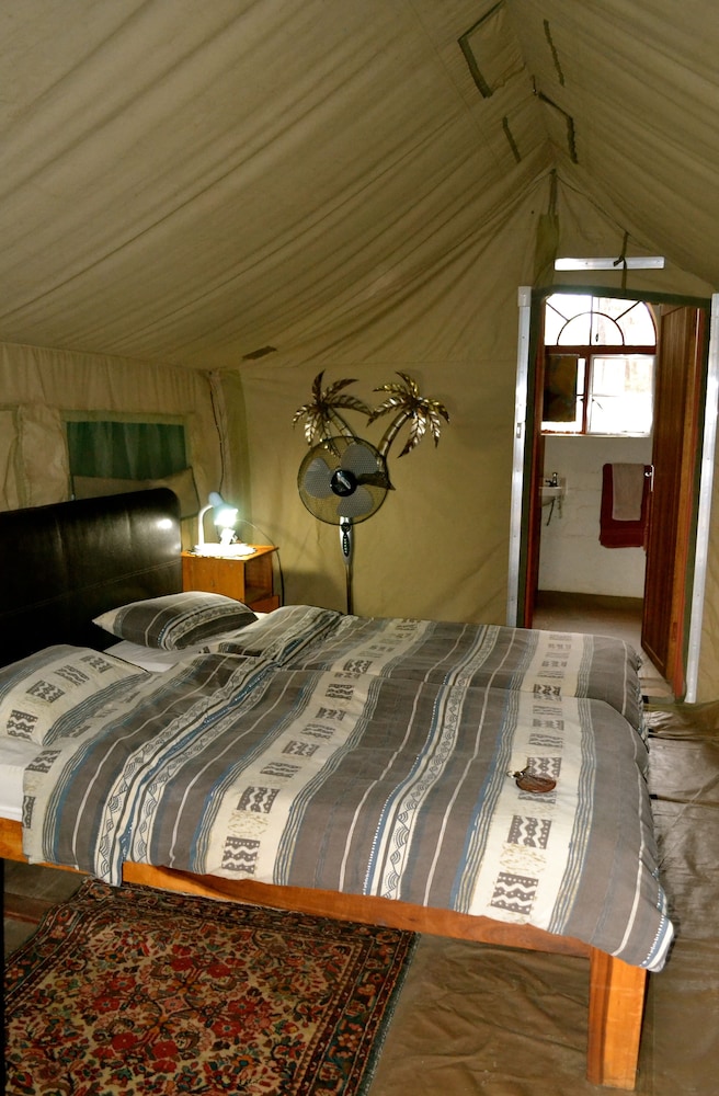 Düsternbrook Safari Guest Farm