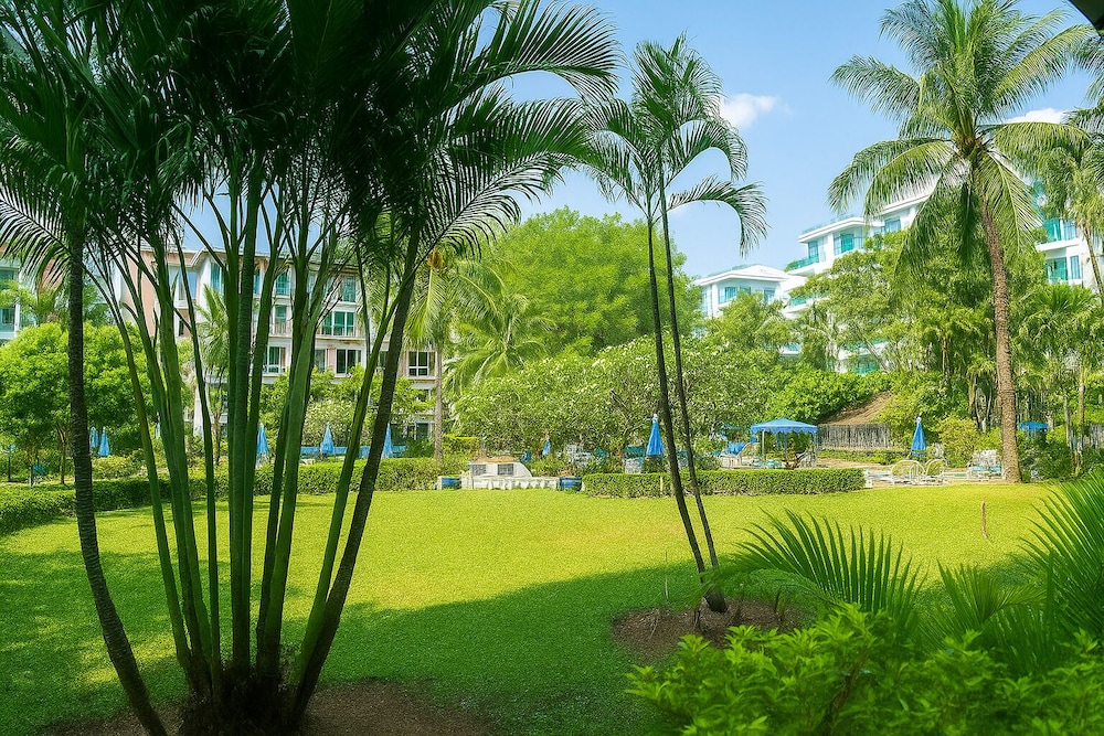 5 Star Resort - Patong Beach - 65m²-olympic Size Swimming Pool, Gym, Spa, Tennis