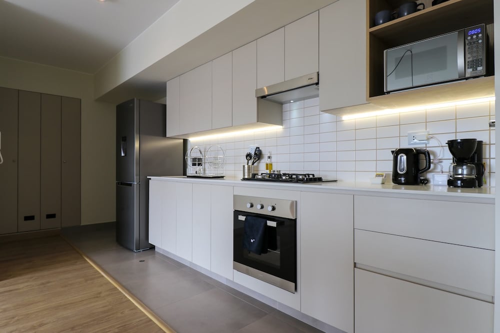 w Spectacular 2BR With Balcony in Miraflores