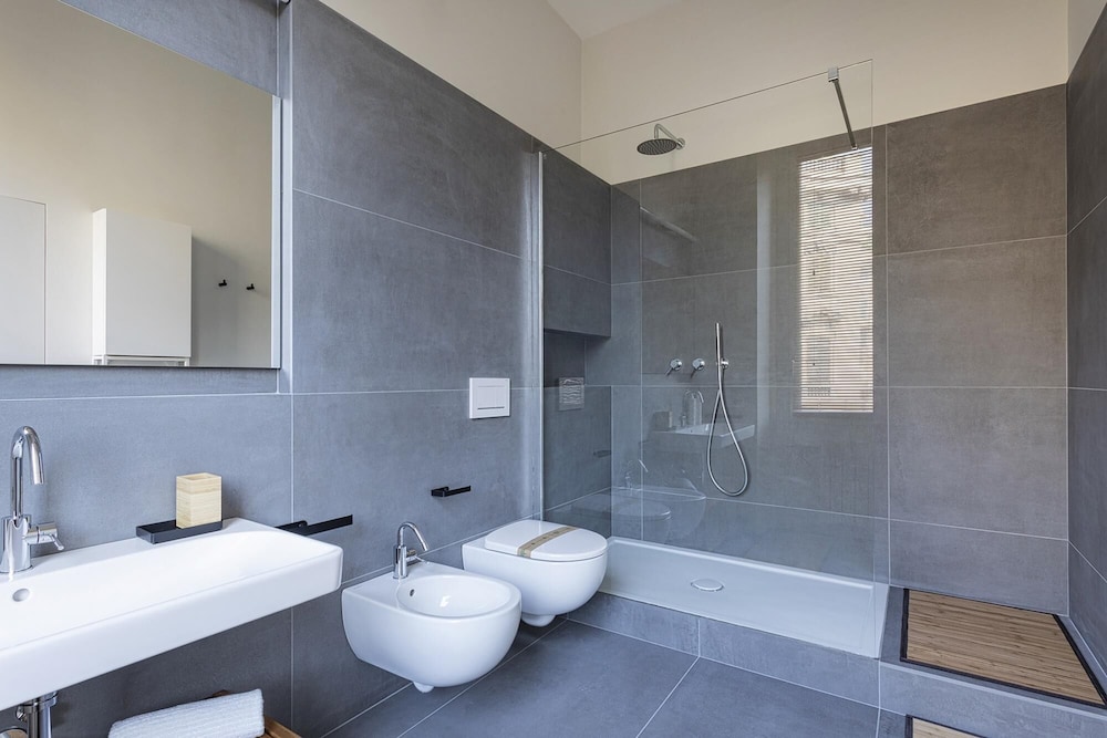 Genoa Vacations - Cairoli Stylish Apartment by Wonderful Italy - Property Image 17