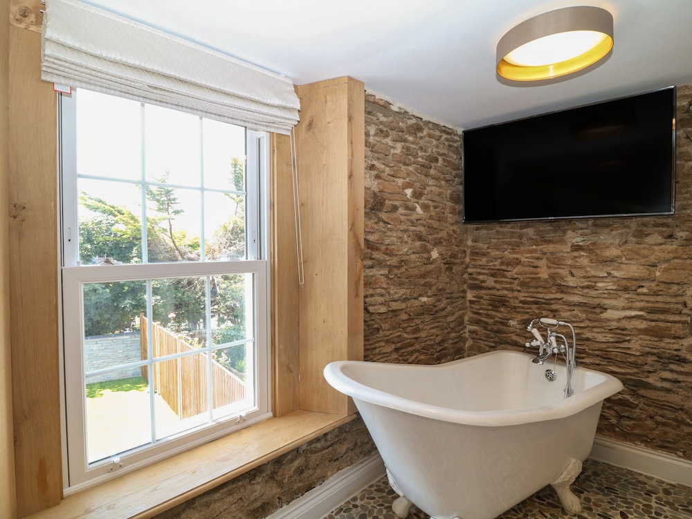 Rosebank Cottage