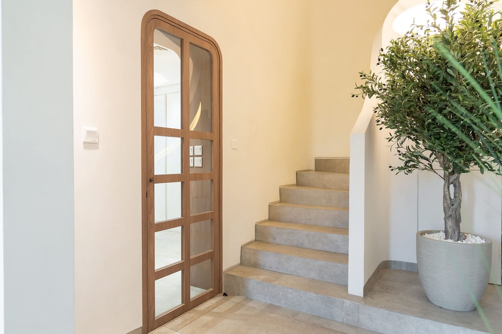 Luxury 4BR Villa-al Reem 3-perfect Family Getaway