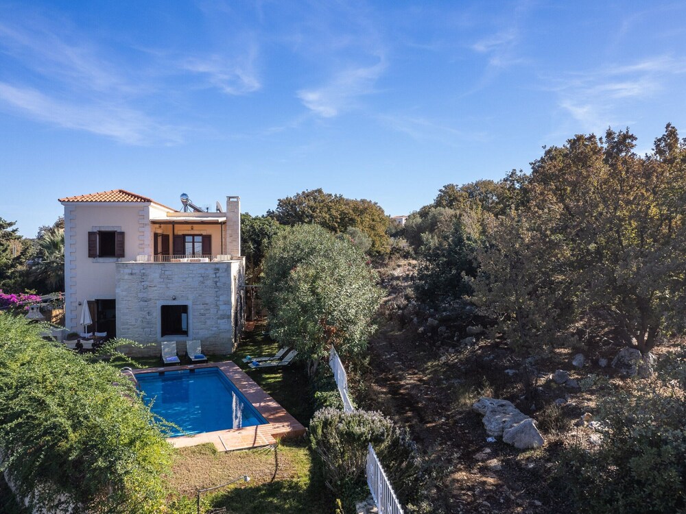 Villa in Prines With White Mountains View