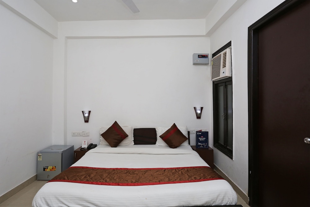 OYO 6540 Tirupati Residency