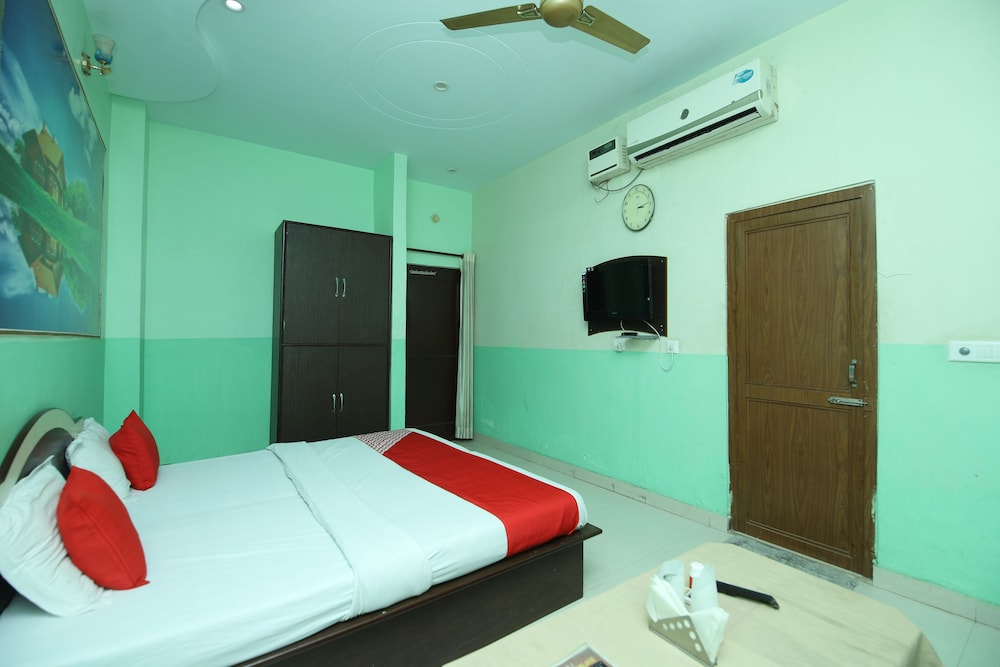 OYO 40458 Hotel Deep Palace view 5