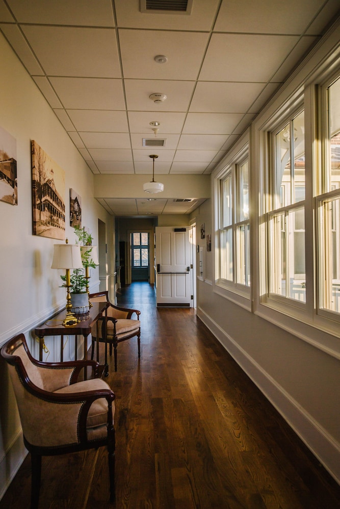 The Inn at Foster Falls - Property Image 31