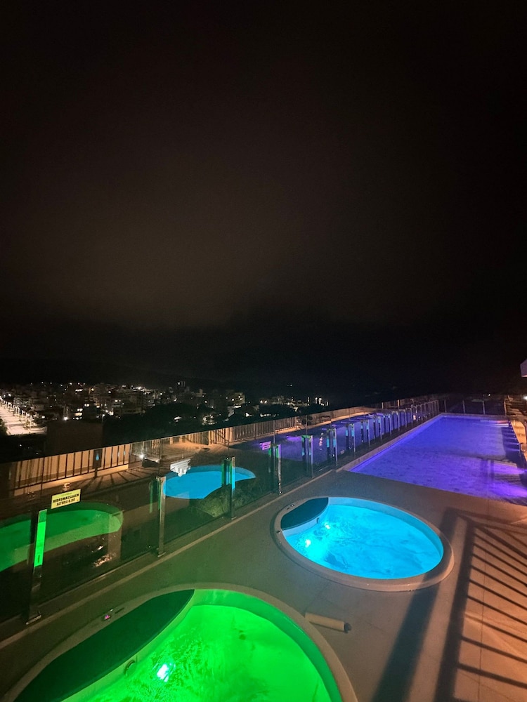 Elegance Residence