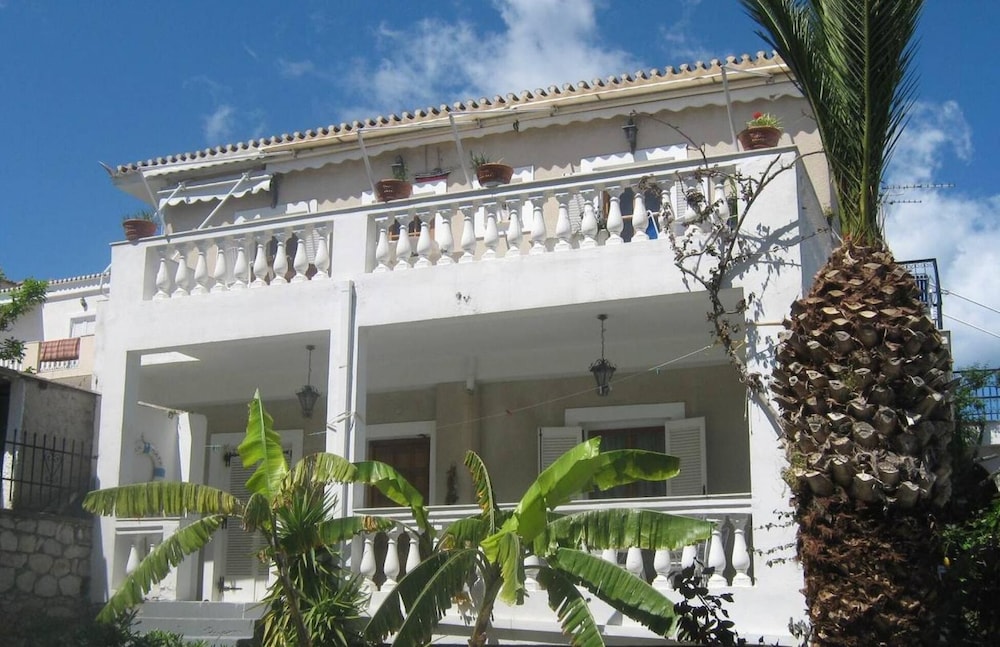 Thalassa Return To Timeless Spetses - Property Image 3