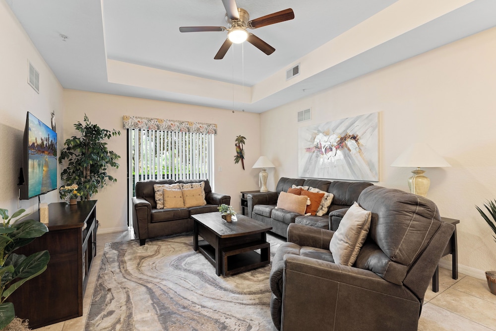Cozy Cove Caribe Escape for 8!