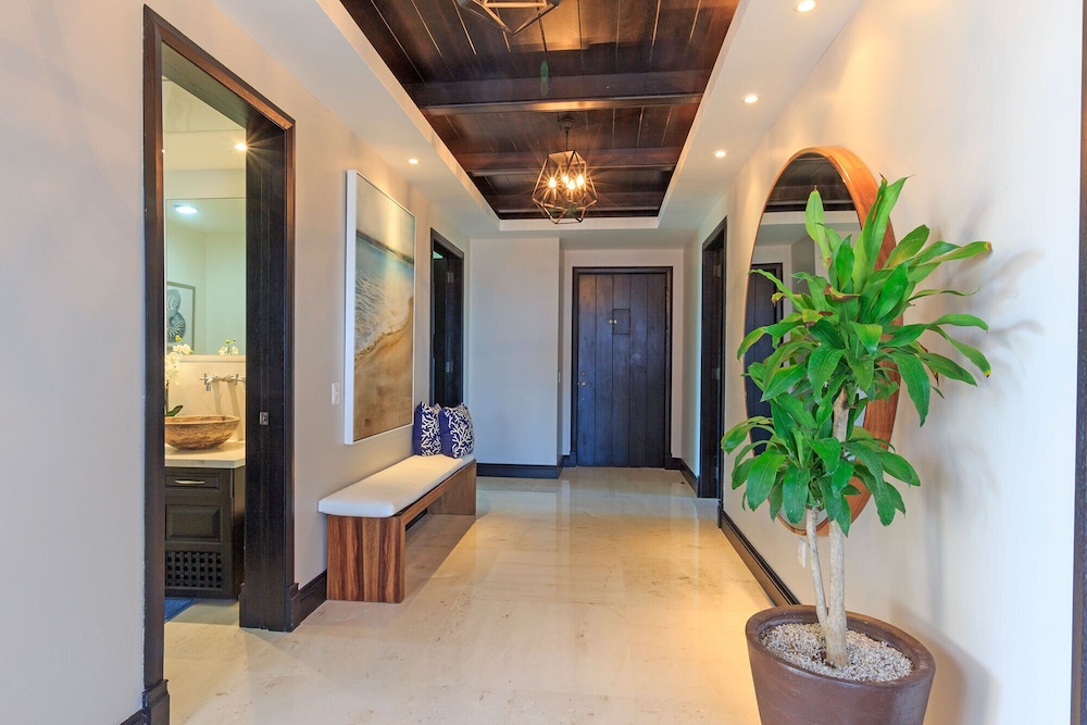 Amazing 4 Bedroom Condo - Property Image 12