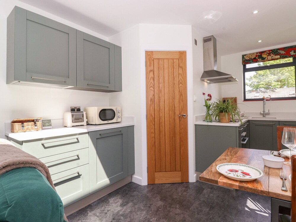 Brow Wood Cabin