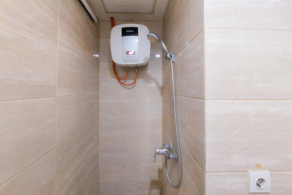 Cozy and Homey Studio Apartment at Springwood Residence Tangerang