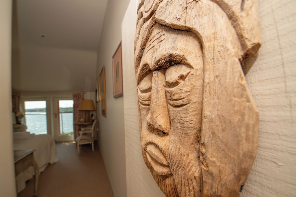 Curlew House